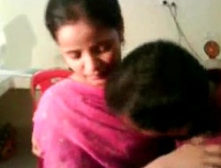 Amateur Indian Nisha Enjoying With Her Boss - Free Live Sex - xvideos porn clip sQKIkh