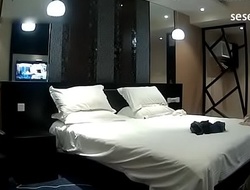 Fuck sexy chinese chick in the air a hotel (CAM)